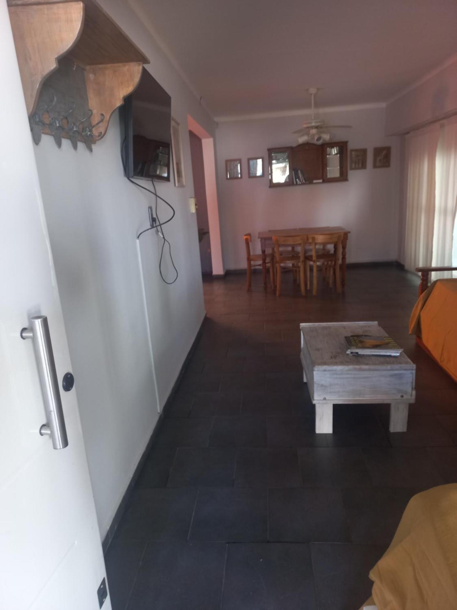 La Biblioteca Apartamento Olavarría Quarto foto